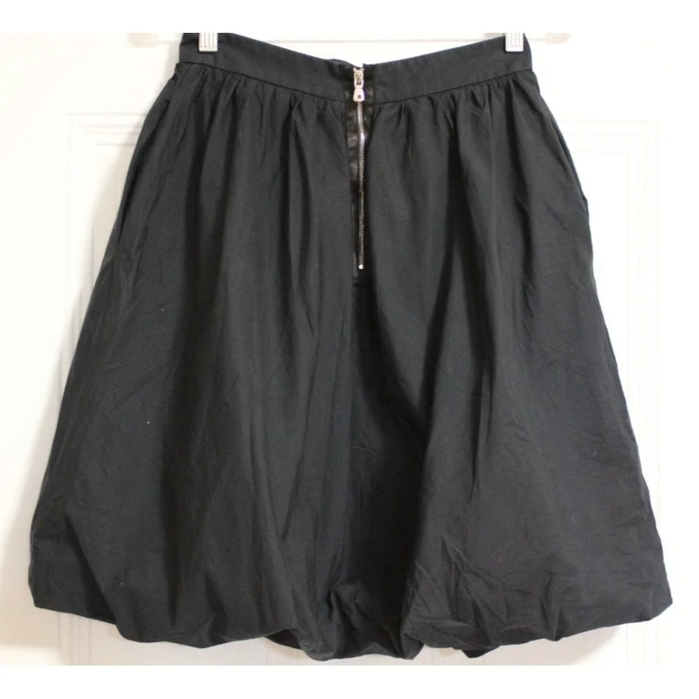 Dolce & Gabbana Black Balloon Skirt Luxurious Minimalist Chic Vintage SZ 42 /6-8